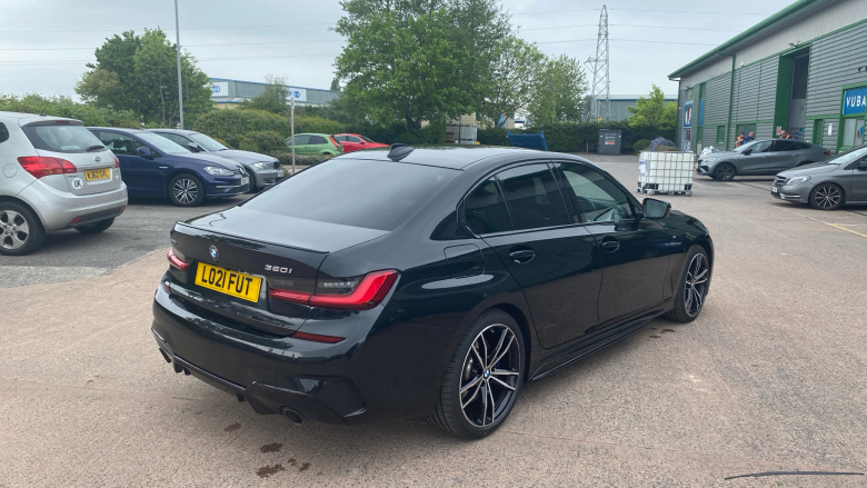 BMW 3 Series 320i xDrive M Sport 4dr Step Auto [Pro Pack] Petrol Saloon